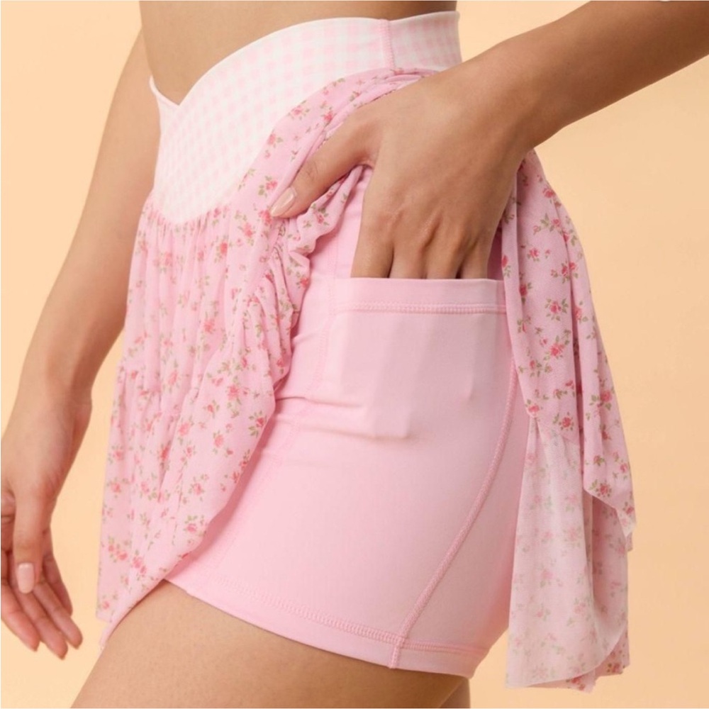 BLOGILATES Ballerina Skort - pink Floral medium nwt - Picture 8 of 8
